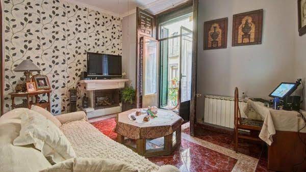 Habitacion Maravillosa En Apartamento Compartido Madrid Centro エクステリア 写真